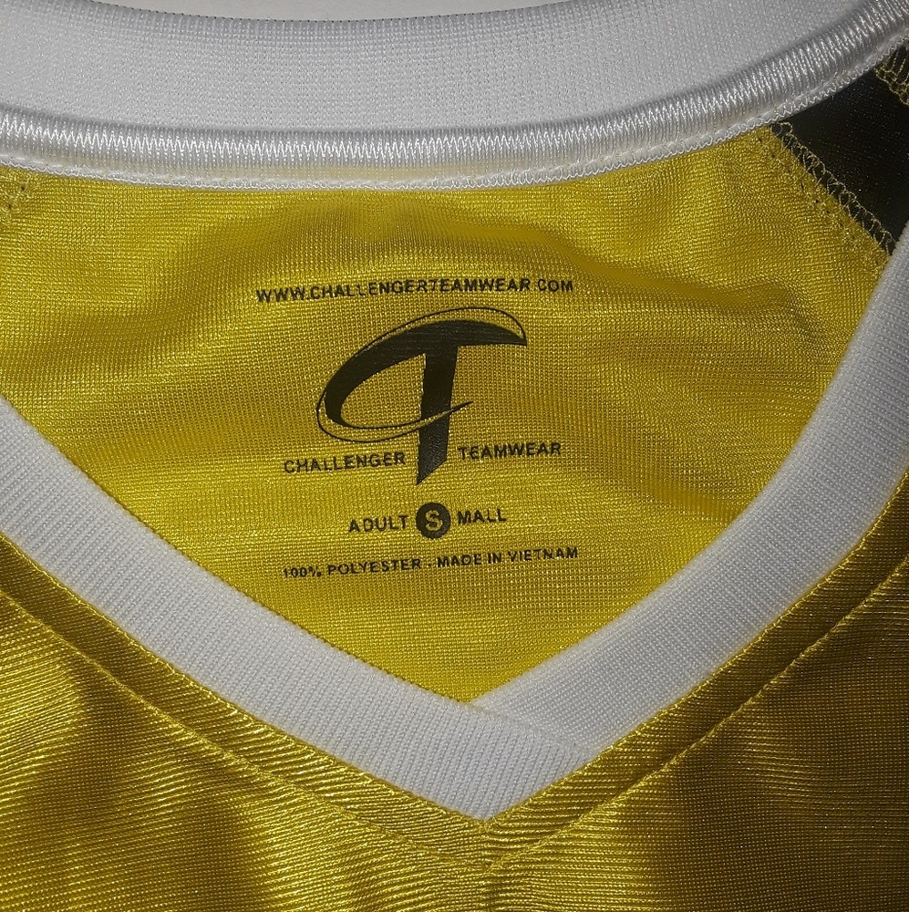 Challenger Teamware black yellow  soccer jersey S - Picture 3 of 7
